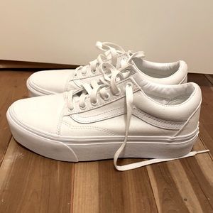 Vans White Old Skool Platforms - Never Worn (7.5W)
